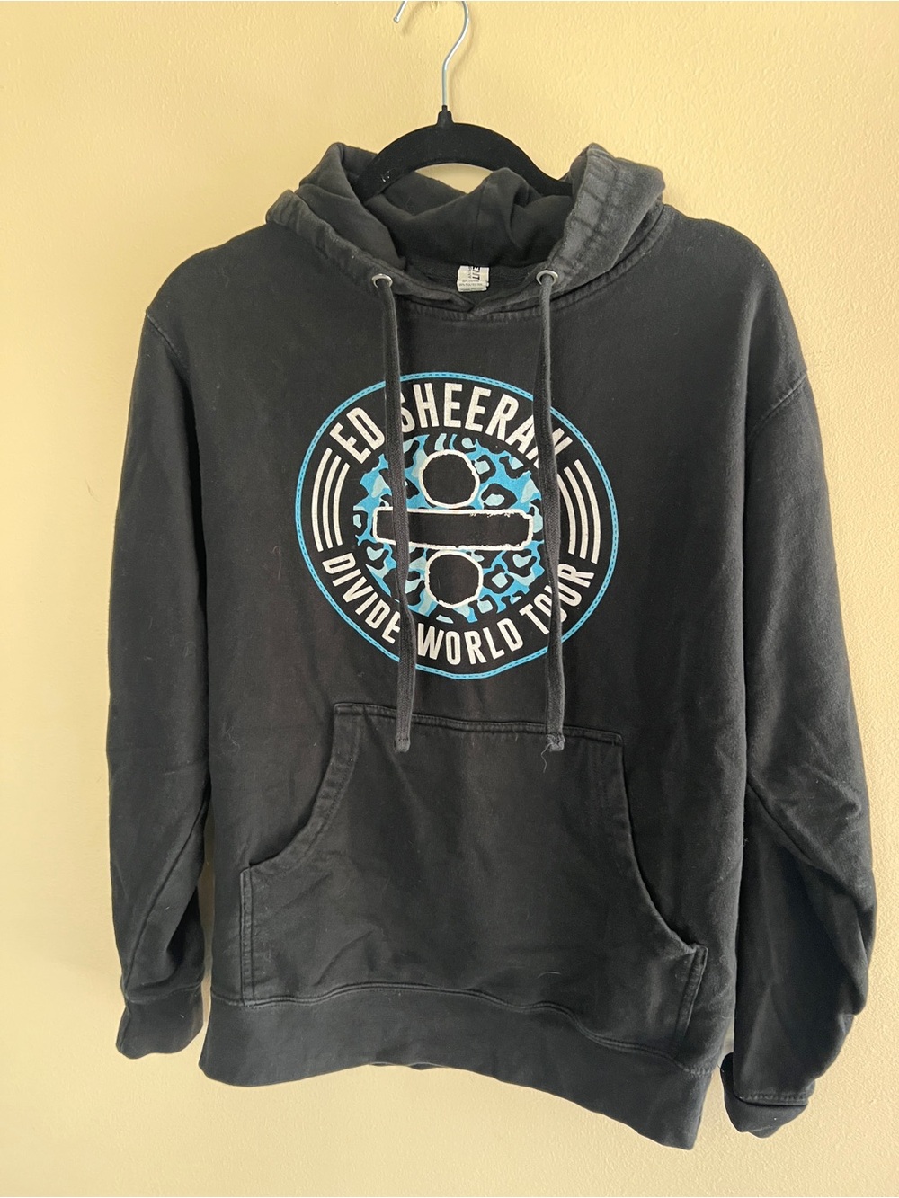 Ed Sheeran’s Divide World Tour Black Graphic Hoodie